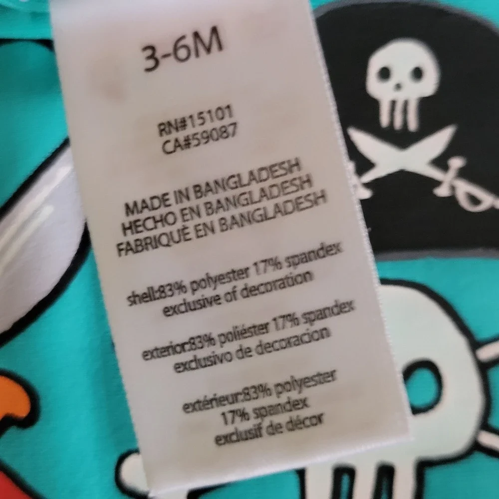 Kiko & Max Boys 3-6 months‎ Swim Trunks Rash Guard Shirt Set Outfit Pirate Shark